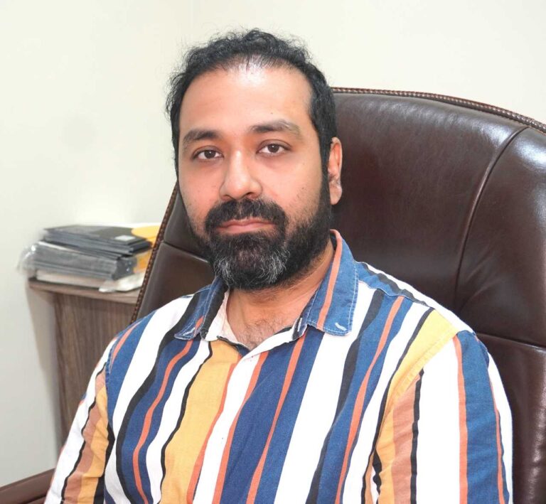 dr. m omar afzal plastic surgeon
